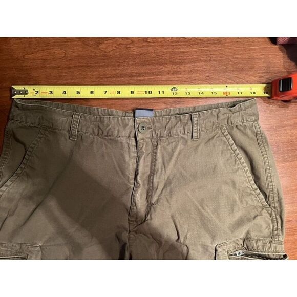 Nike Cargo Shorts Ripstop Khaki Zip Pockets Blue Tag Mens Size 36 Army Green - Picture 4 of 6